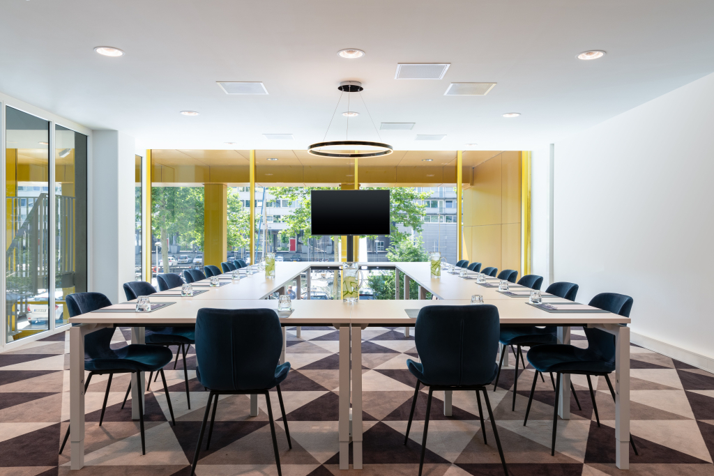 Holiday Inn Express Amsterdam - North Riverside by IHG
