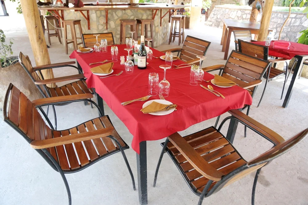 Entebbe Palm Hotel
