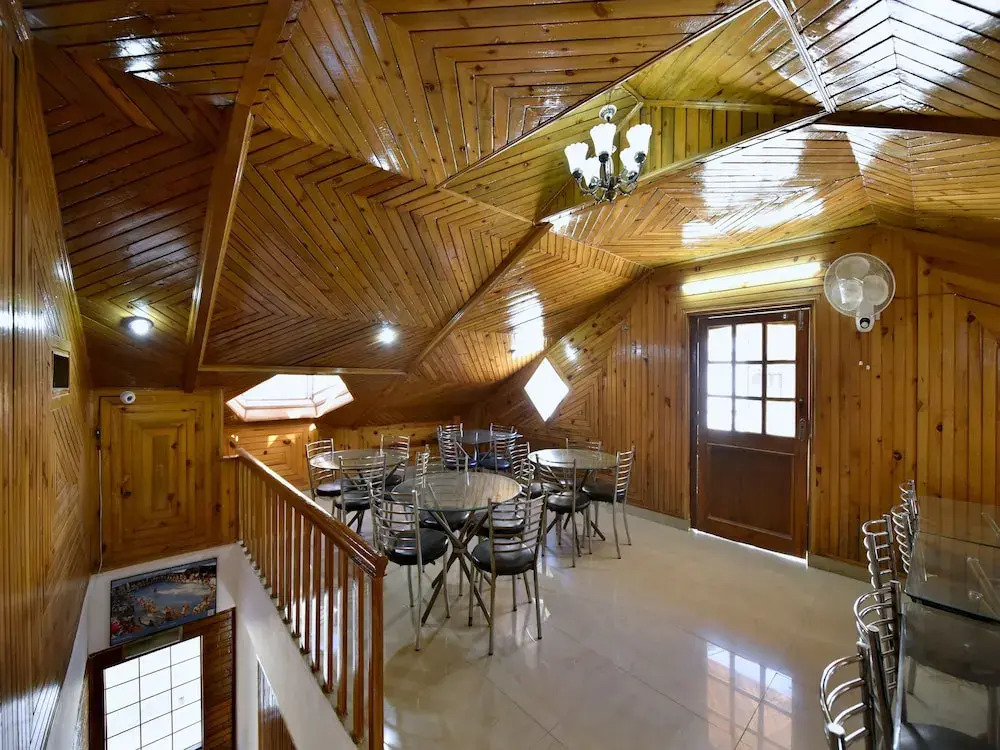 OYO 12825 Omkara Homestay