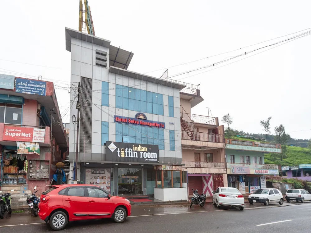 OYO 16912 Hotel Selva Ganapathy's Nest