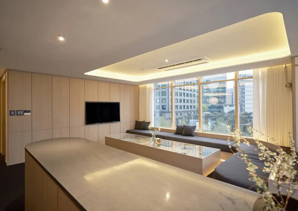 UH Suite Seoul Deoksugung