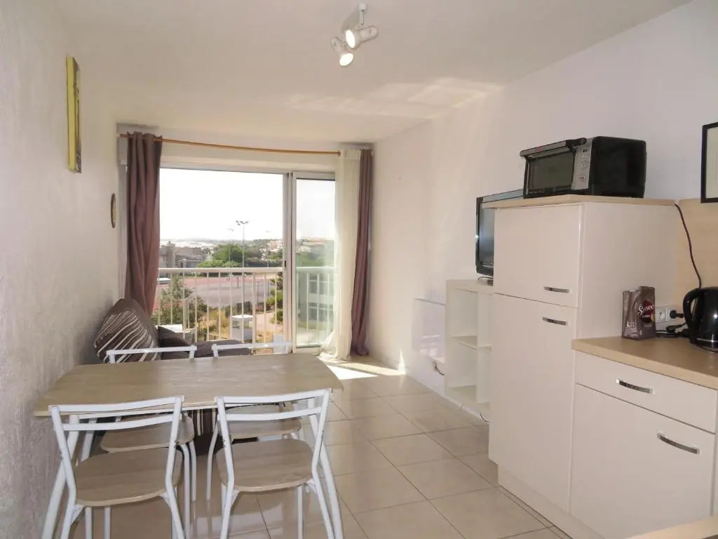 Appartement Sète, 1 pièce, 4 personnes - FR-1-338-366