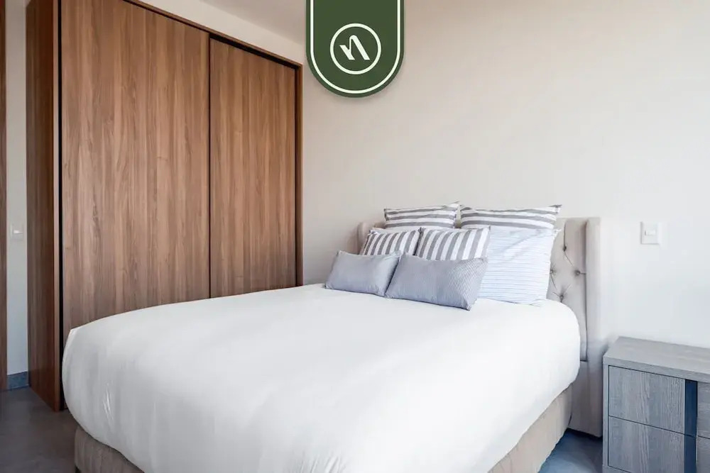 Luxury 2 BR Condo in Reforma - Skyline View - Pool