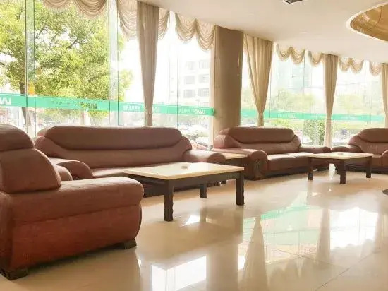 Liaoyuan Business Hotel