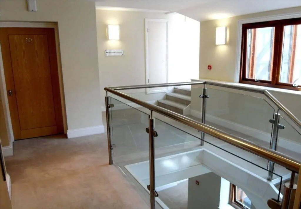11 Talbot Court