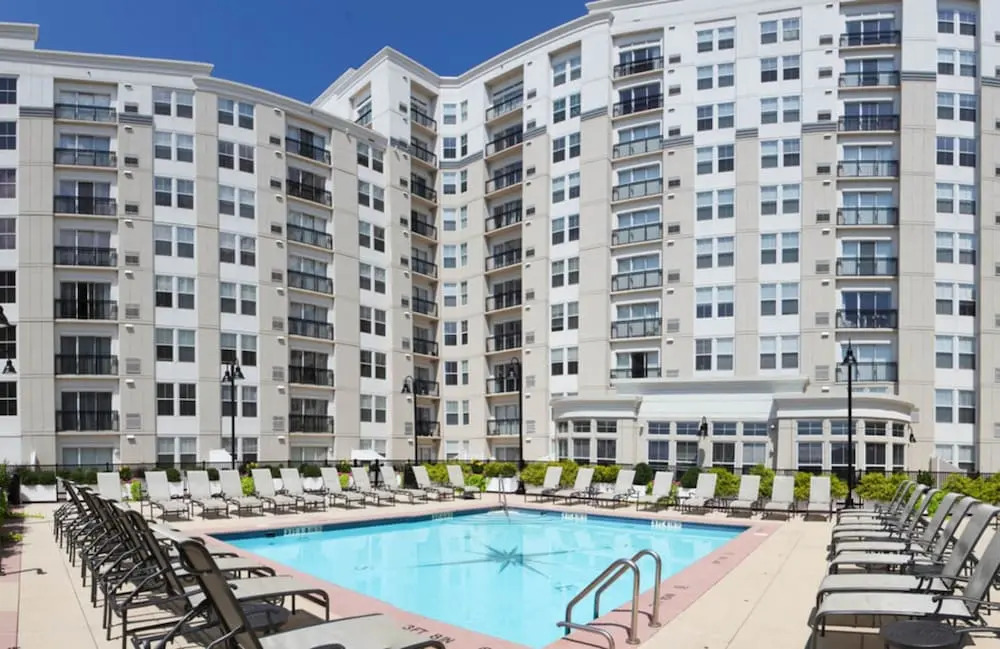 Global Luxury Suites at Stamford Center