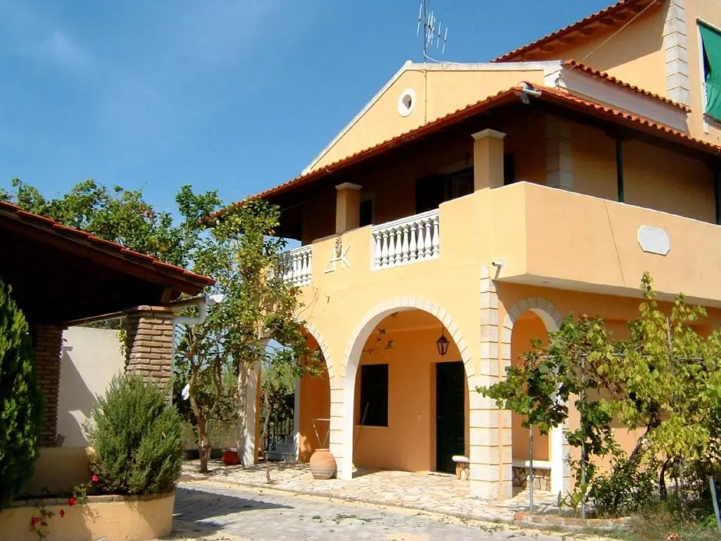 Aristidis Apartm. 2