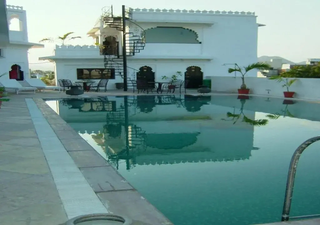 Jarokha Haveli