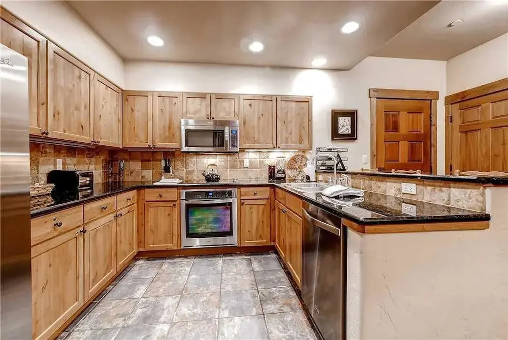 3109 Champagne Lodge, Trappeur's Crossing Apartment 3