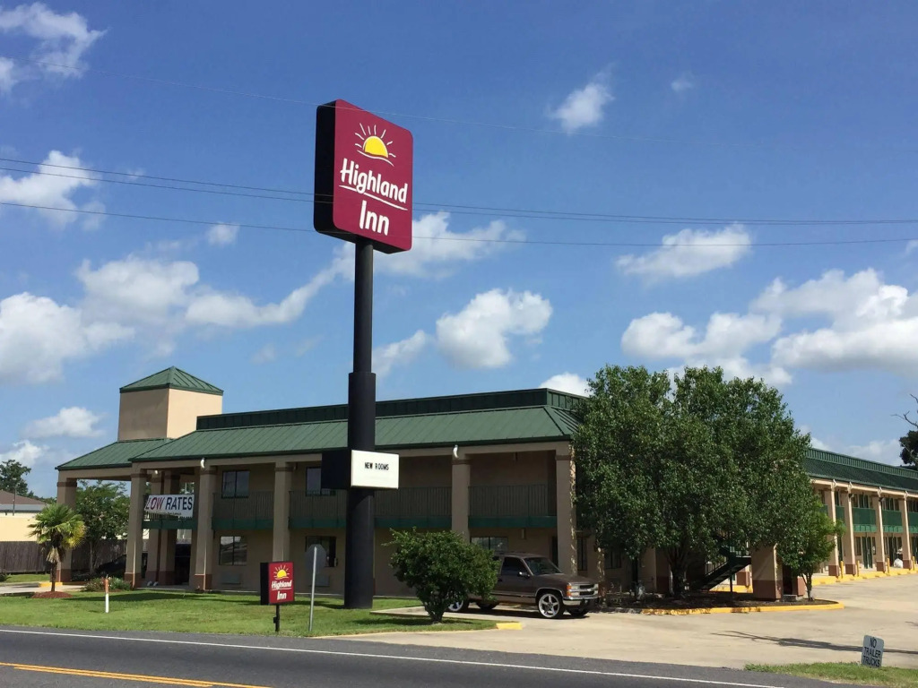 Highland Inn
