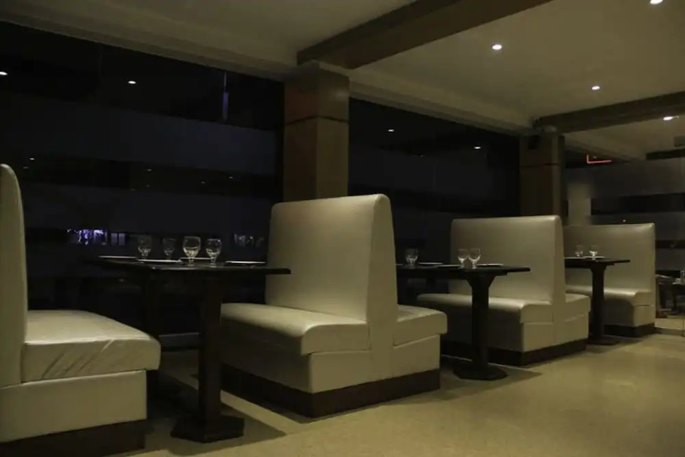 Express Hotel Lahore