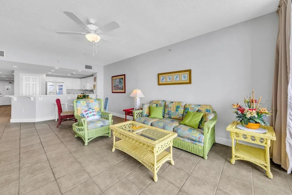 Majestic Beach Towers 2-1803