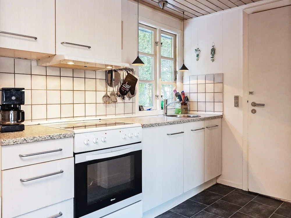 4 person holiday home in Oksbøl