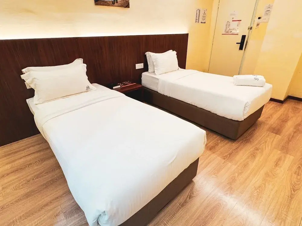 Emart Hotel Riam Sdn Bhd