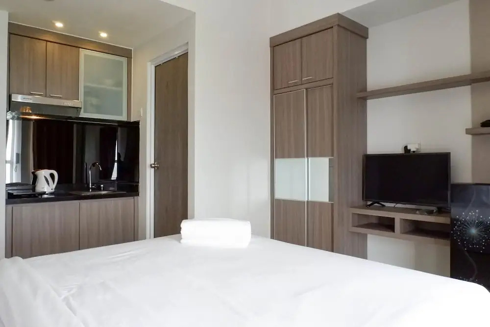 Exclusive And Comfy Studio Room Apartment At Taman Melati Surabaya