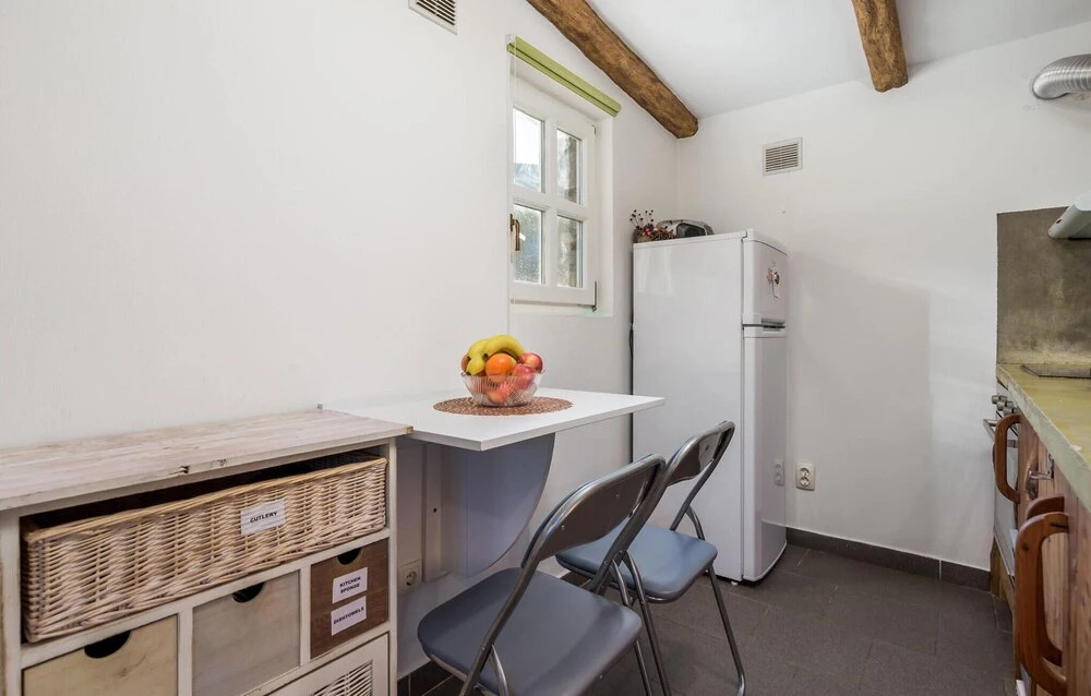 Nice Home in Sveti Jakov With Wifi and 2 Bedrooms