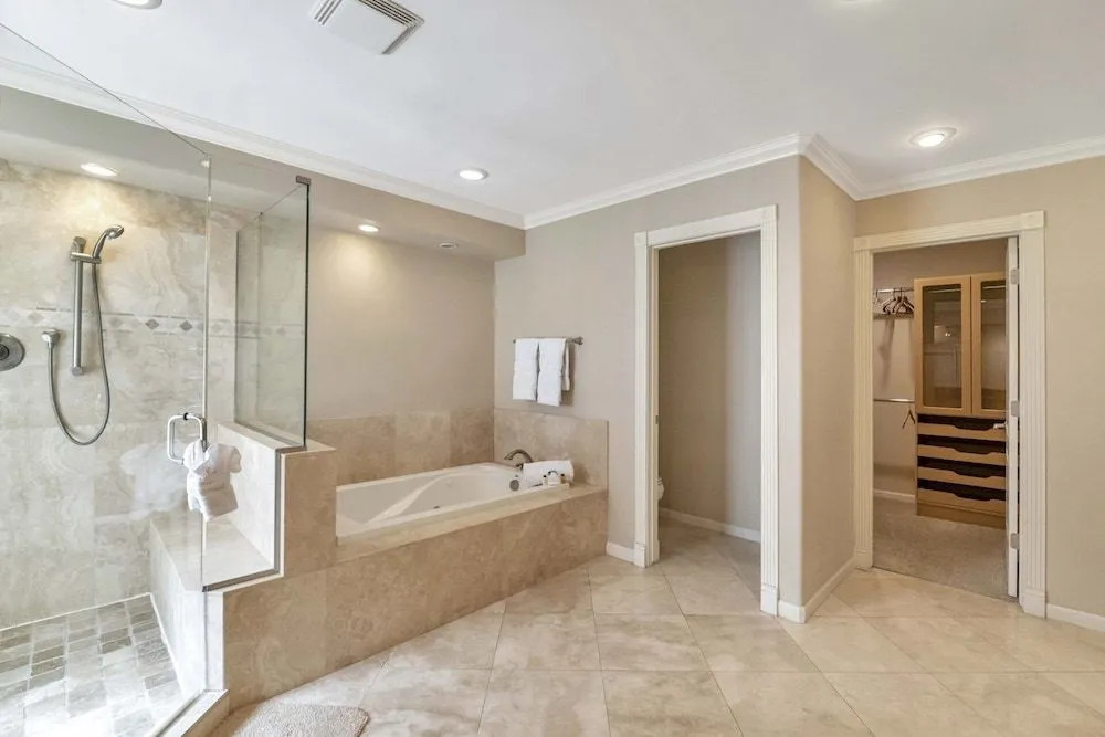 Just Listed! Kierland Home w Htd Pool and Hot tub
