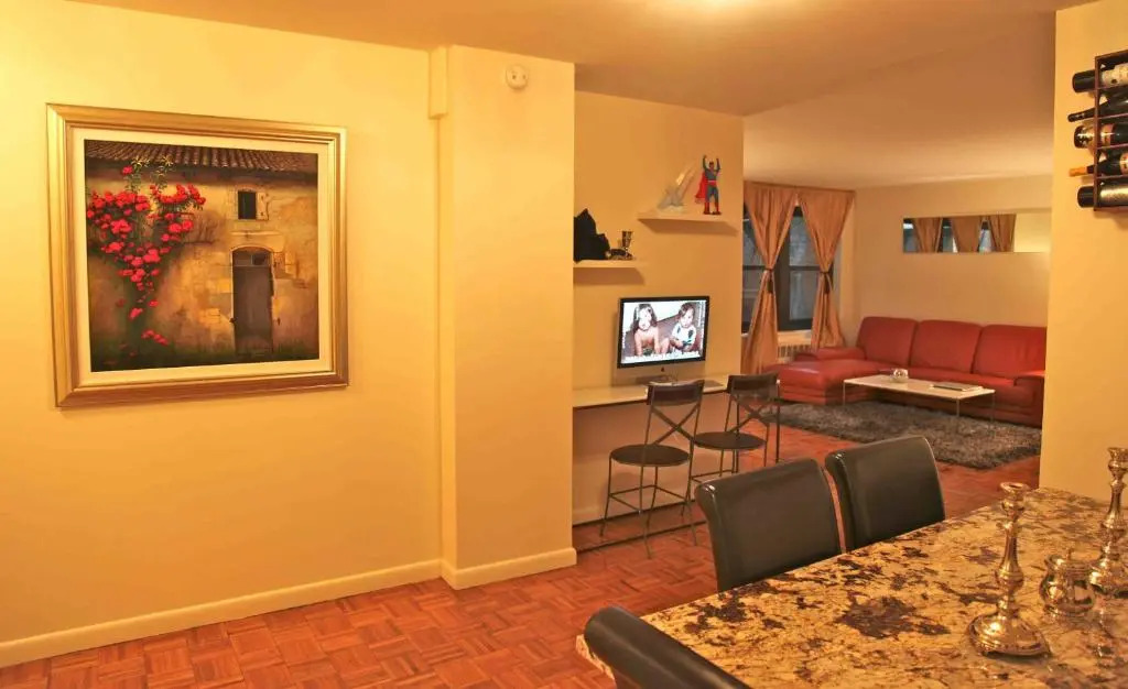 BEST LOCATION 12 STREET 3rd AVE NYC
