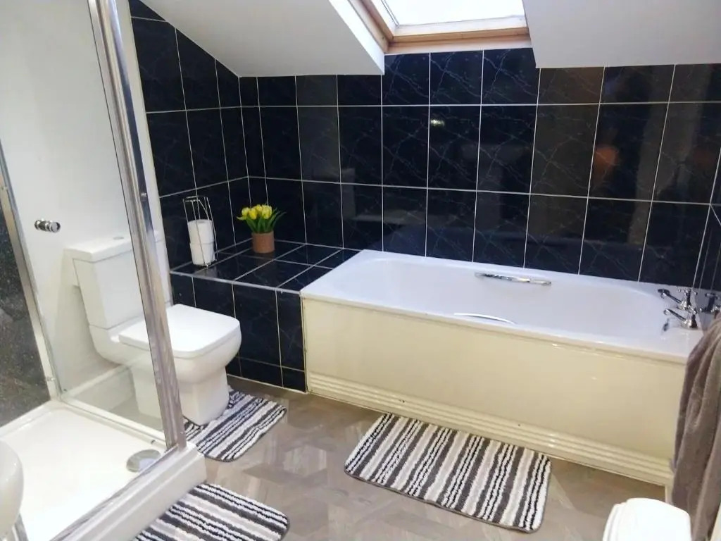 Derwent Street Apartment 3 - Self Contained - 2 Bed Self Catering Apartment