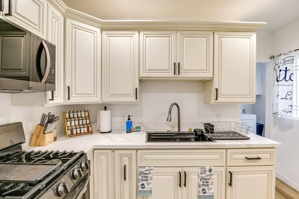 East Los Angeles Home - 7 Mi to Downtown!