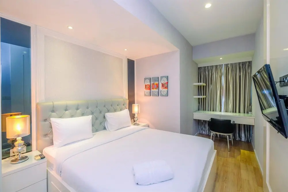 Spacious with City View 2BR Apartment at Casa Grande Residence