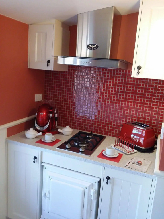 Bella Rouge Cottage