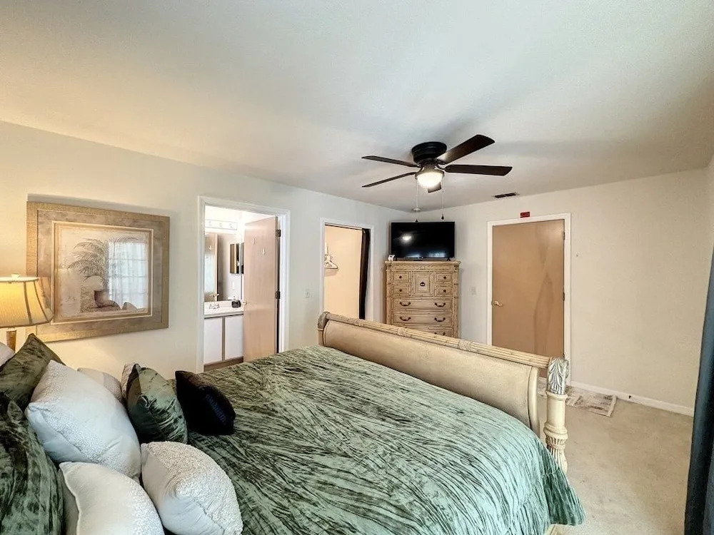 Lovely 3 Bed Condo Near Disney Quiet Community 3 Bedroom Condo by RedAwning
