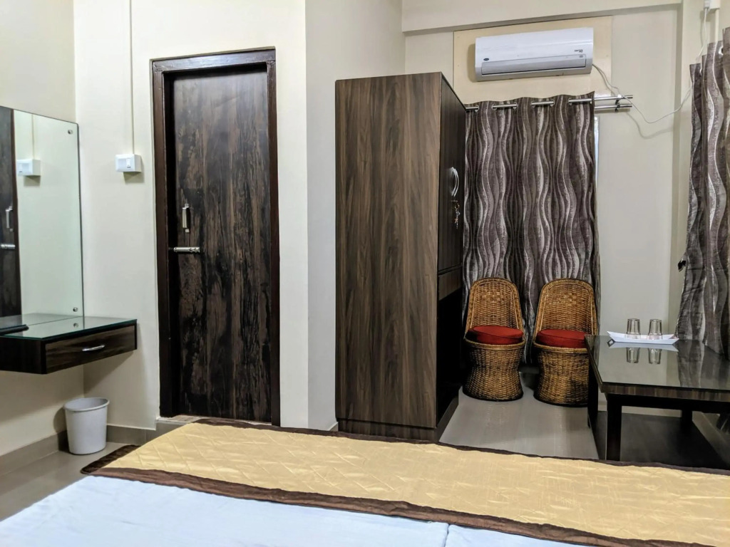Townhouse - The Urban Inn