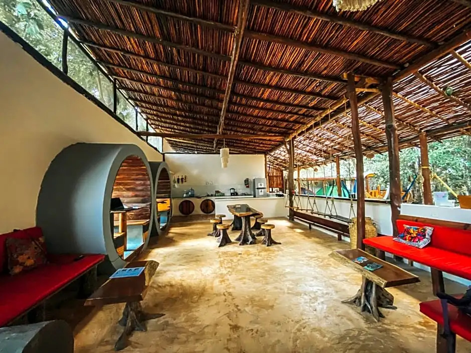 Hostal Mulut Tulum
