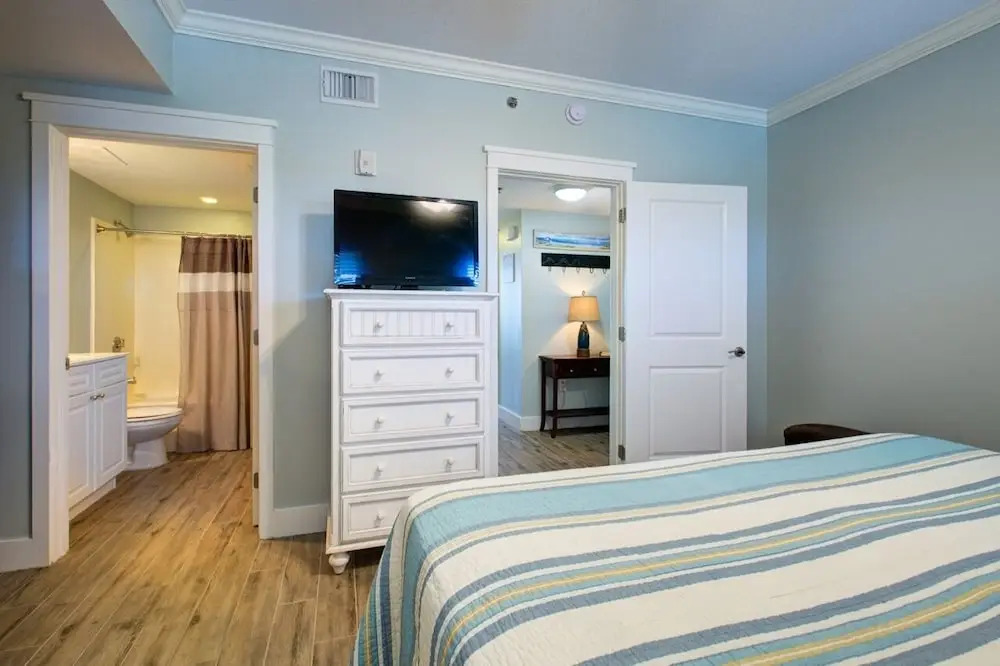Waterscape B422 1 Bedroom Condo