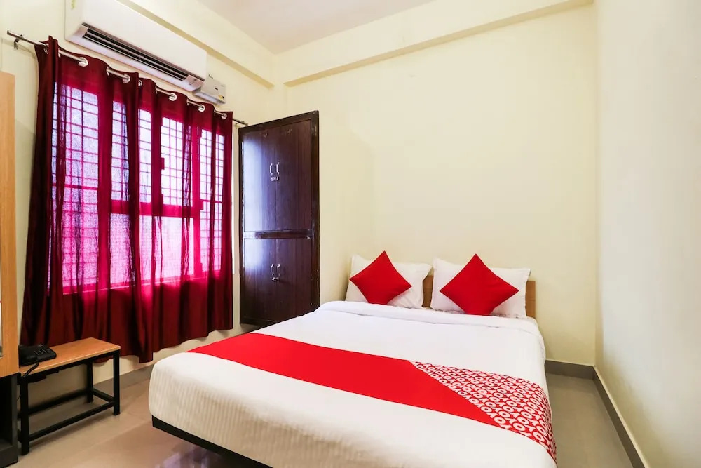 OYO FLAGSHIP 42895 Sonal's Inn