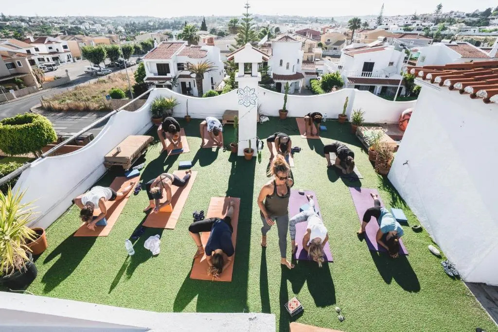 Bura Surfhouse - Hostel