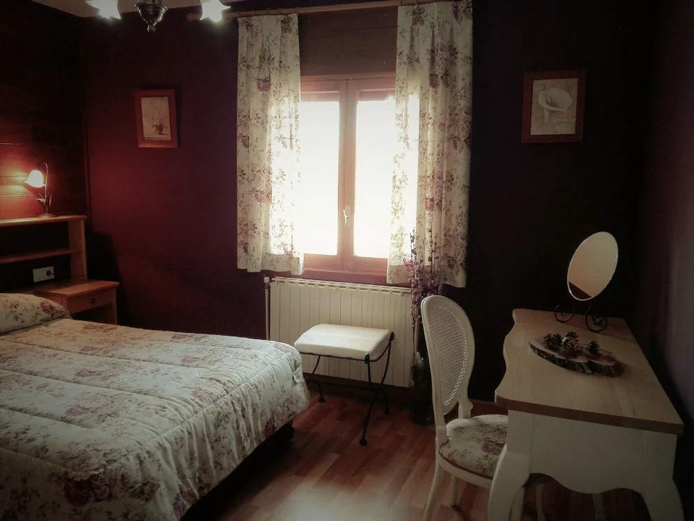 CASA RURAL LOS HALCONES