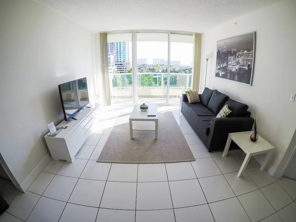 Intracostal Sunny Isles