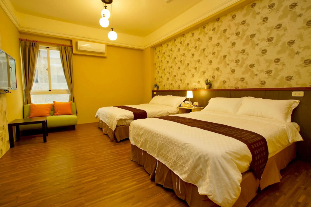 輕旅小站 Soft Travel Hostel