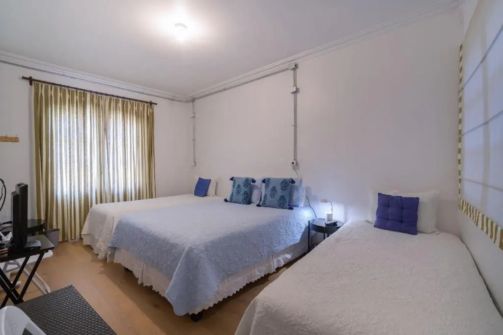 Cubo City Hostel
