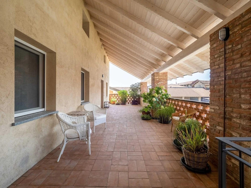 Green Lodge - Apartment 8 - 1 BR 1 Bath
