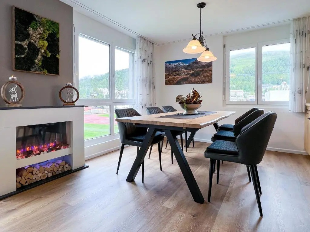 swissme - 100qm - Balkon - 2 Bäder - Parkplatz - Fußbodenheizung