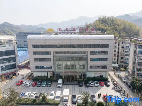 Kaixing Holiday Hotel