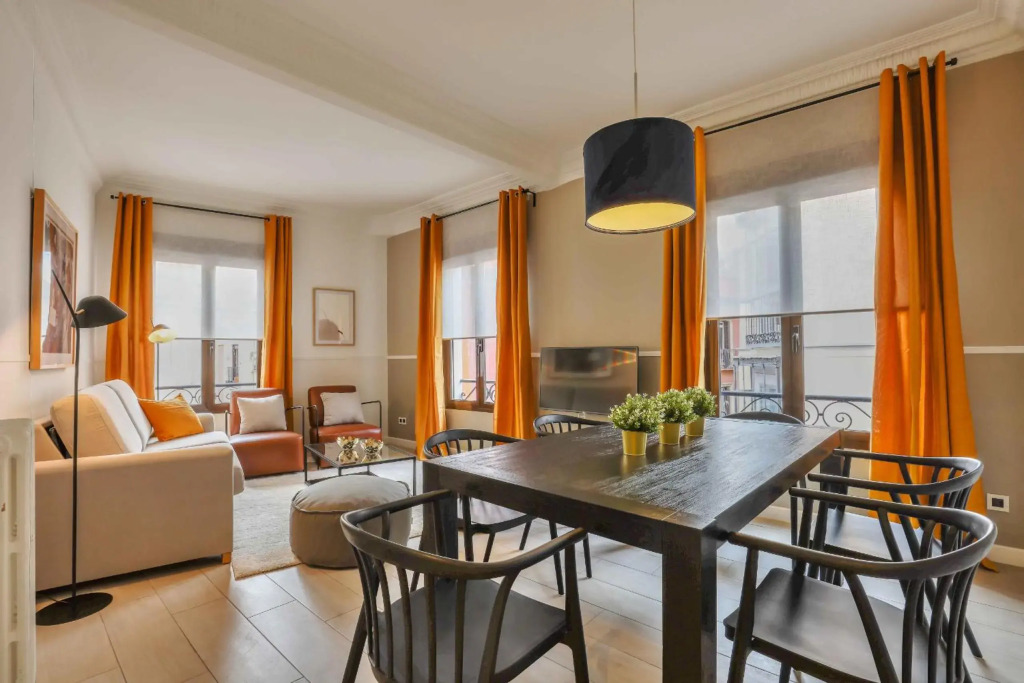 Mit House Madville En Madrid