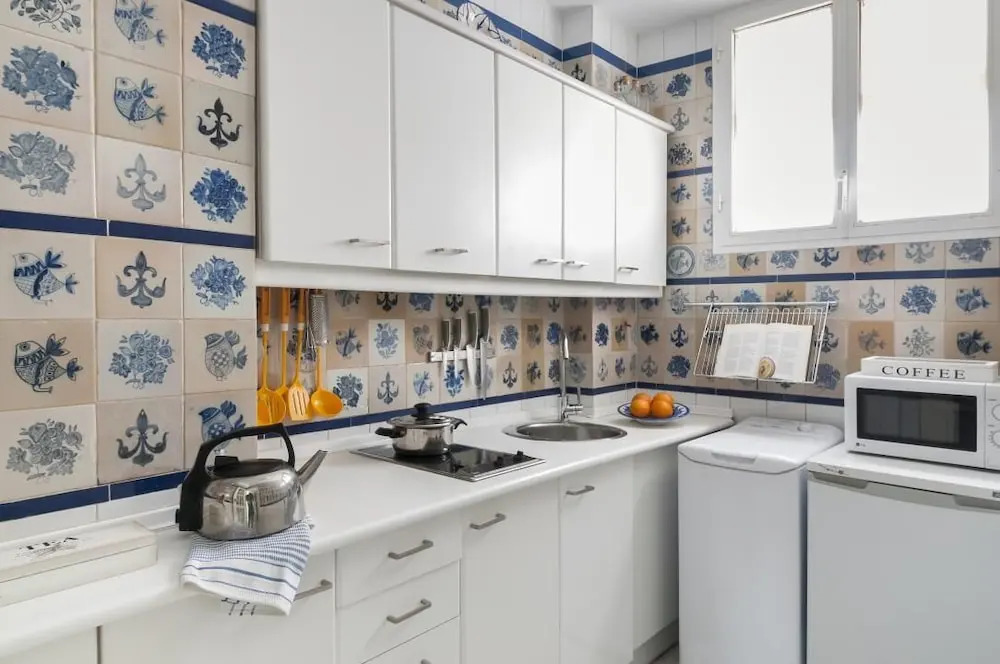 Bright & Beautiful 3 BD Apartment With Private Terrace - Magdalena Terrace