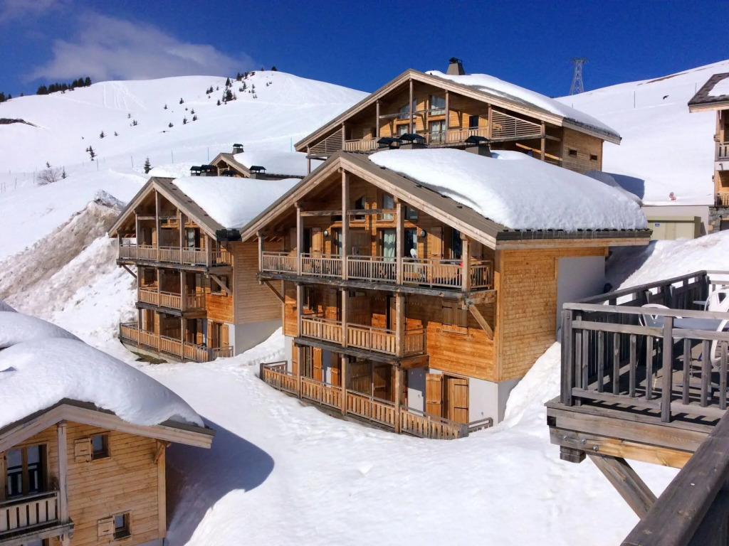 Authentic apartment located in the Le Grand Massif ski area