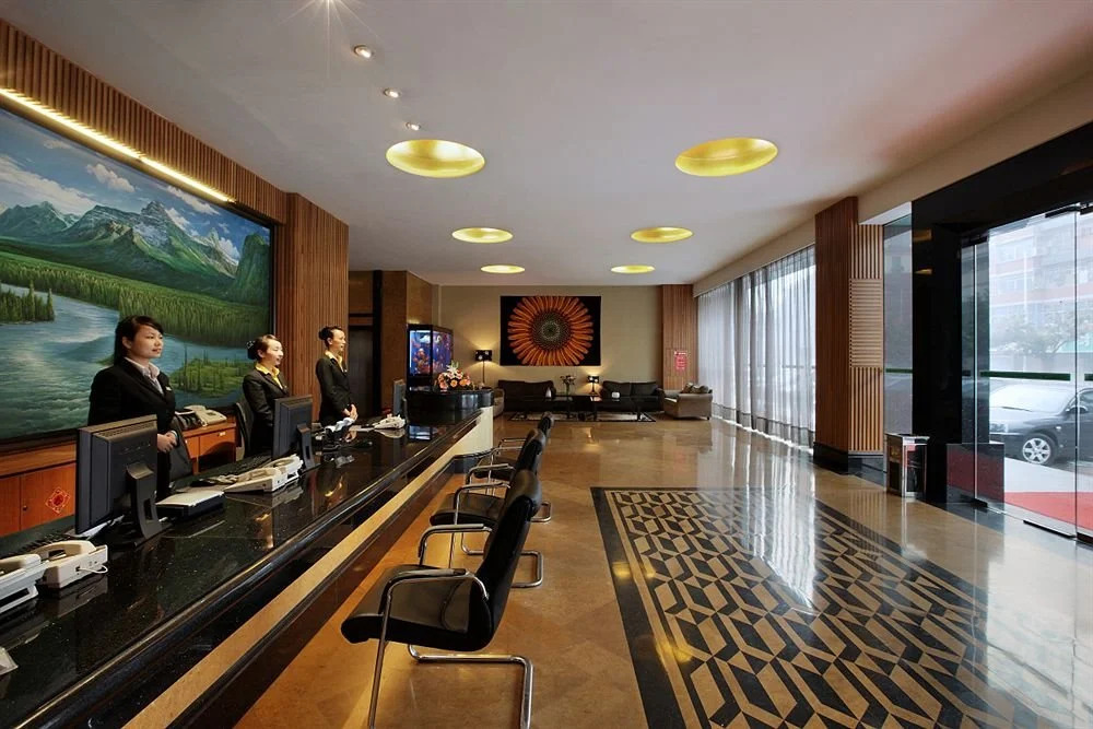 Maple Leaf Convenience Hotel
