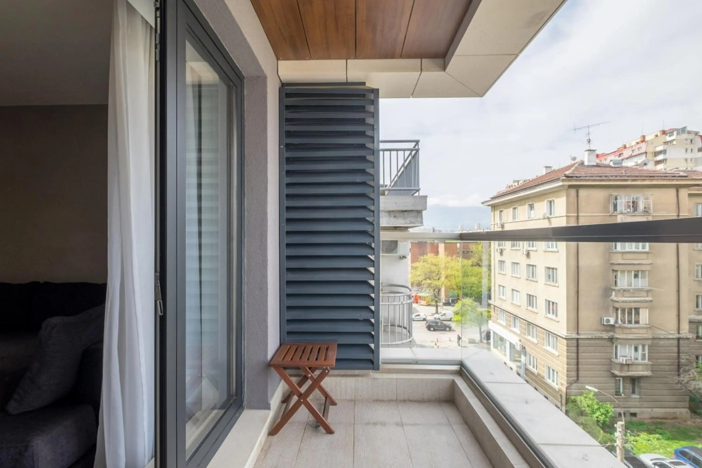 APT 32 near Mall of Sofia & Metro Station