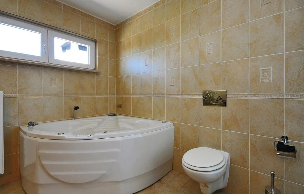 Luxurious Home In Debeljak With Sauna