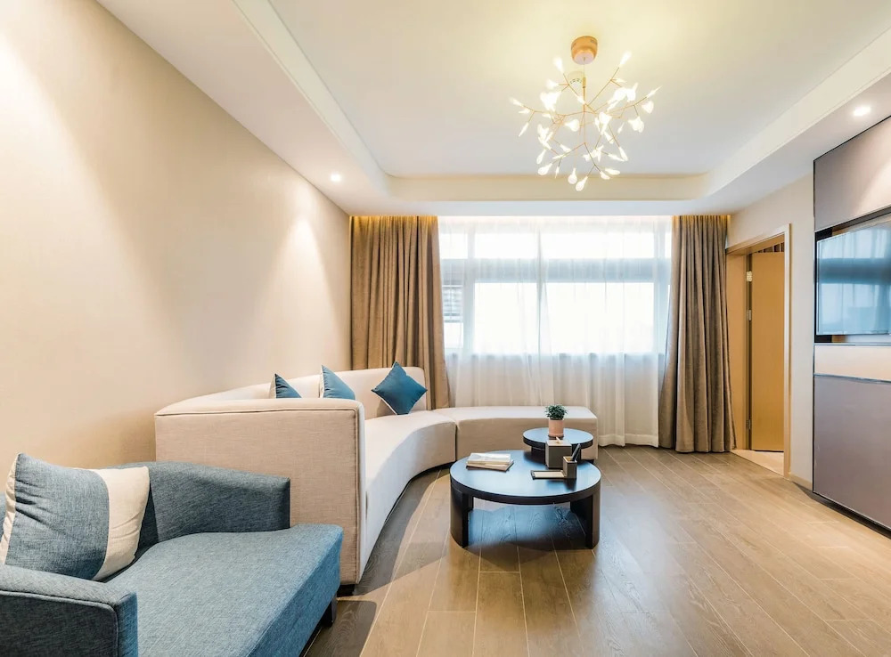 Atour Hotel Hangzhou Jinsha Lake
