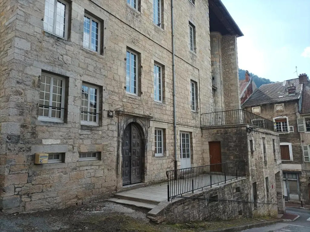 "O'Couvent" - Appart 1 chambre 44 m2 - rdc extérieur