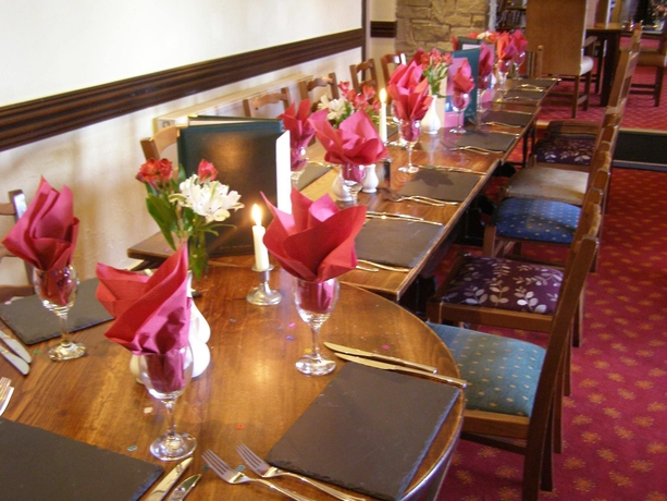 Hunters Lodge Hotel