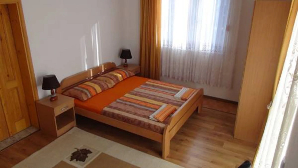 B&B Lovac Pool & Spa