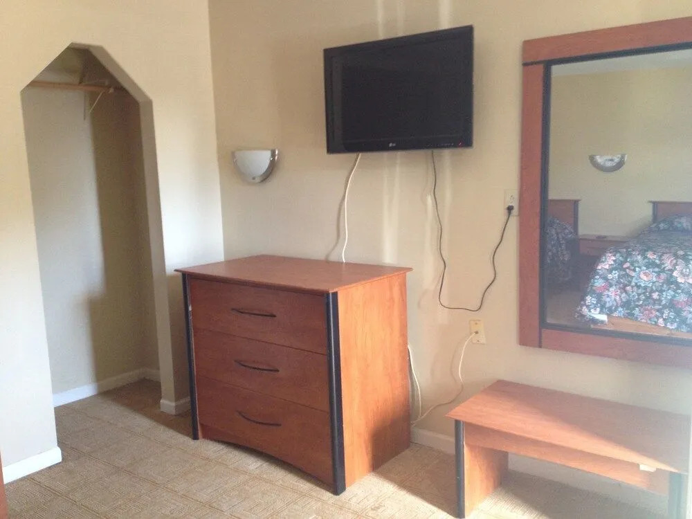 Luxury Inn